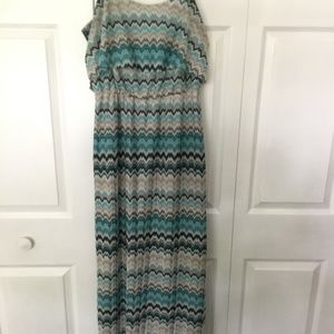 Gabby Skye maxi dress